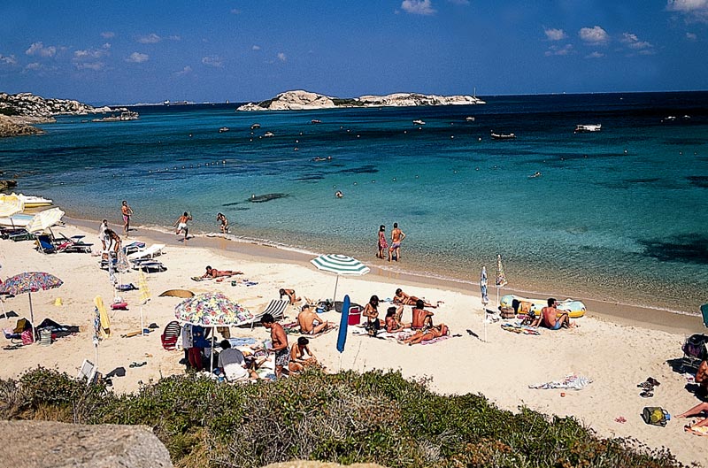Spiaggia Rena Majore